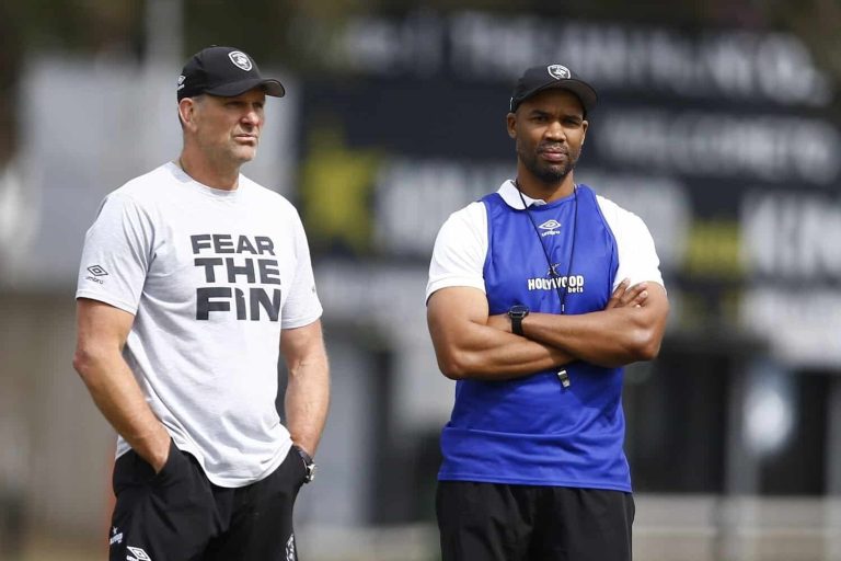 202512John-Plumtree-and-JP-Pietersen-Sharks