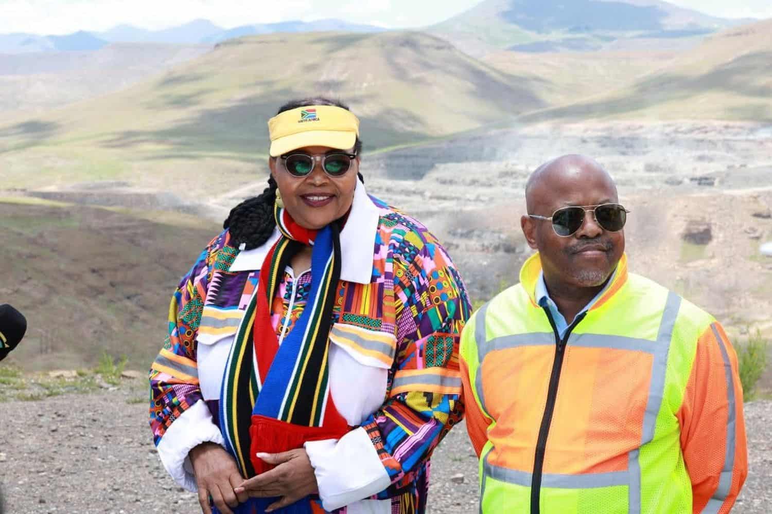 202512Minister-Pemmy-Majodina-and-Lesotho-Minister-Mohlomi-Moleko