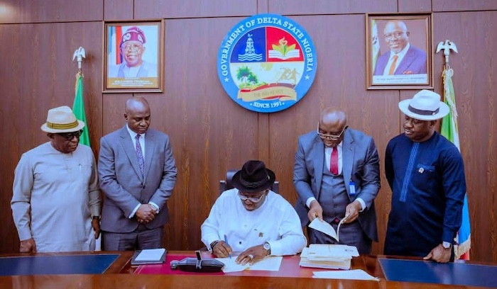202512Oborevwori-Signs-Deltas-N1.729-Trillion-2026-Budget-into-Law