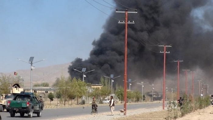 202512Pakistan-Afghan-Taliban-Trade-Heavy-Fire-As-Fresh-Border-Clashes-Erupt