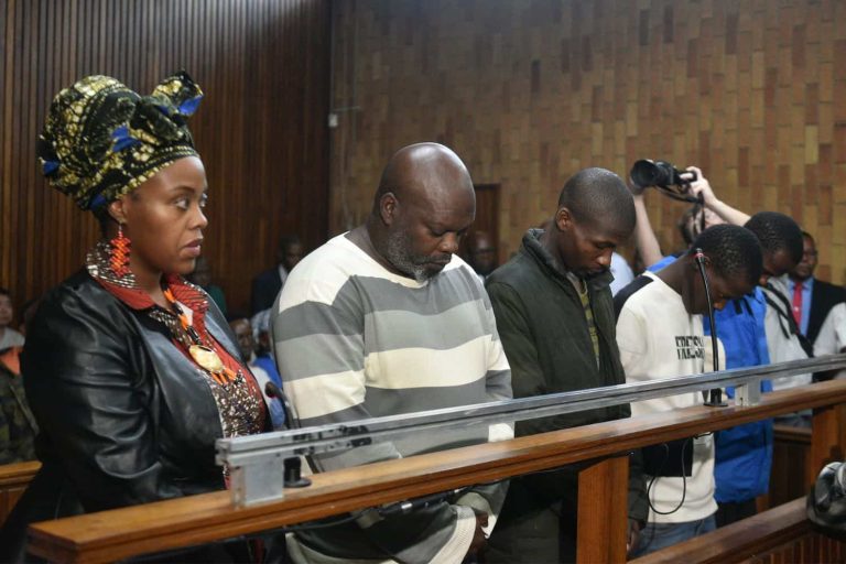 202512SAfm-radio-presenter-Russia-recruitment-Ukraine-war