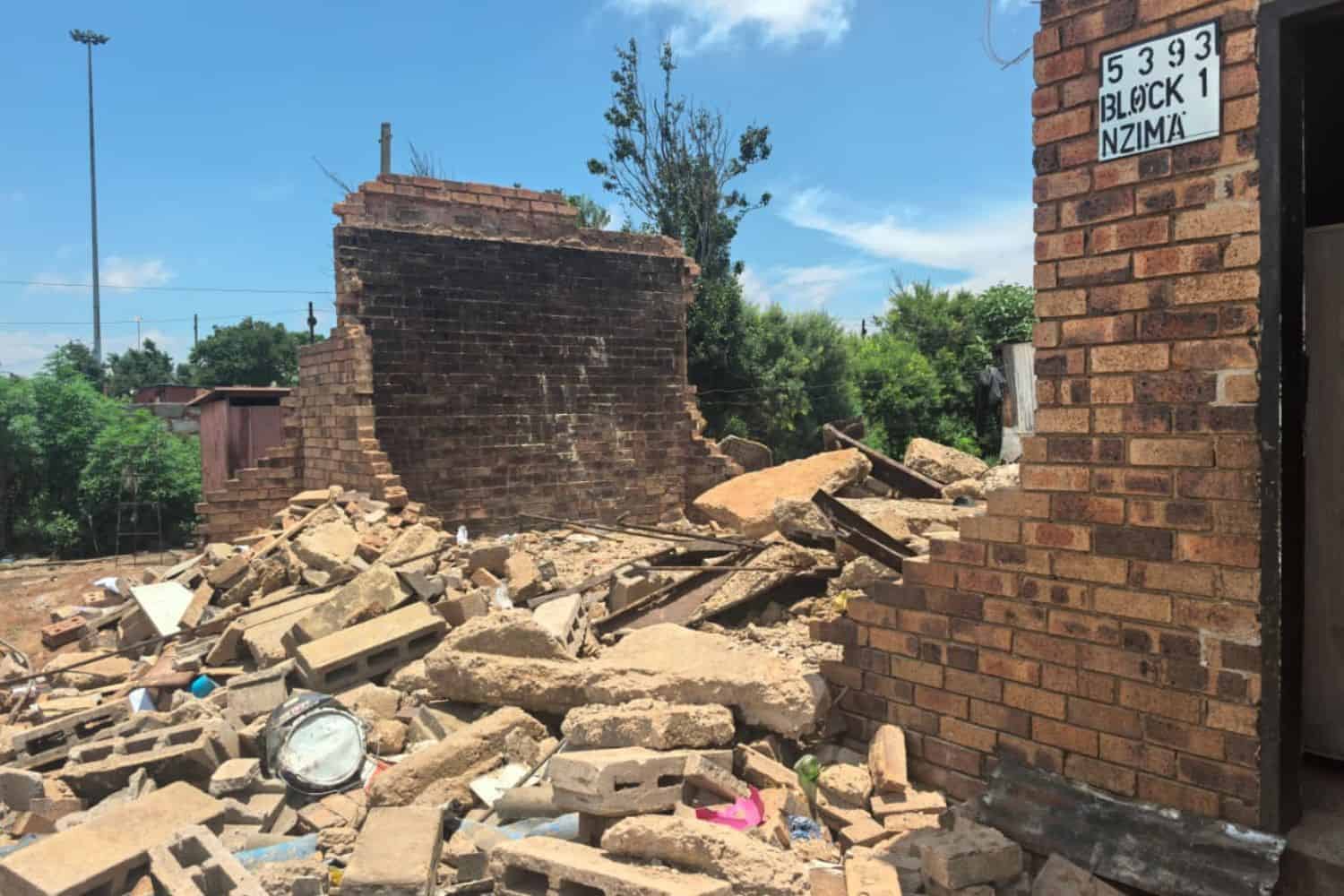 202512Soweto-building-collapse-Doornkop