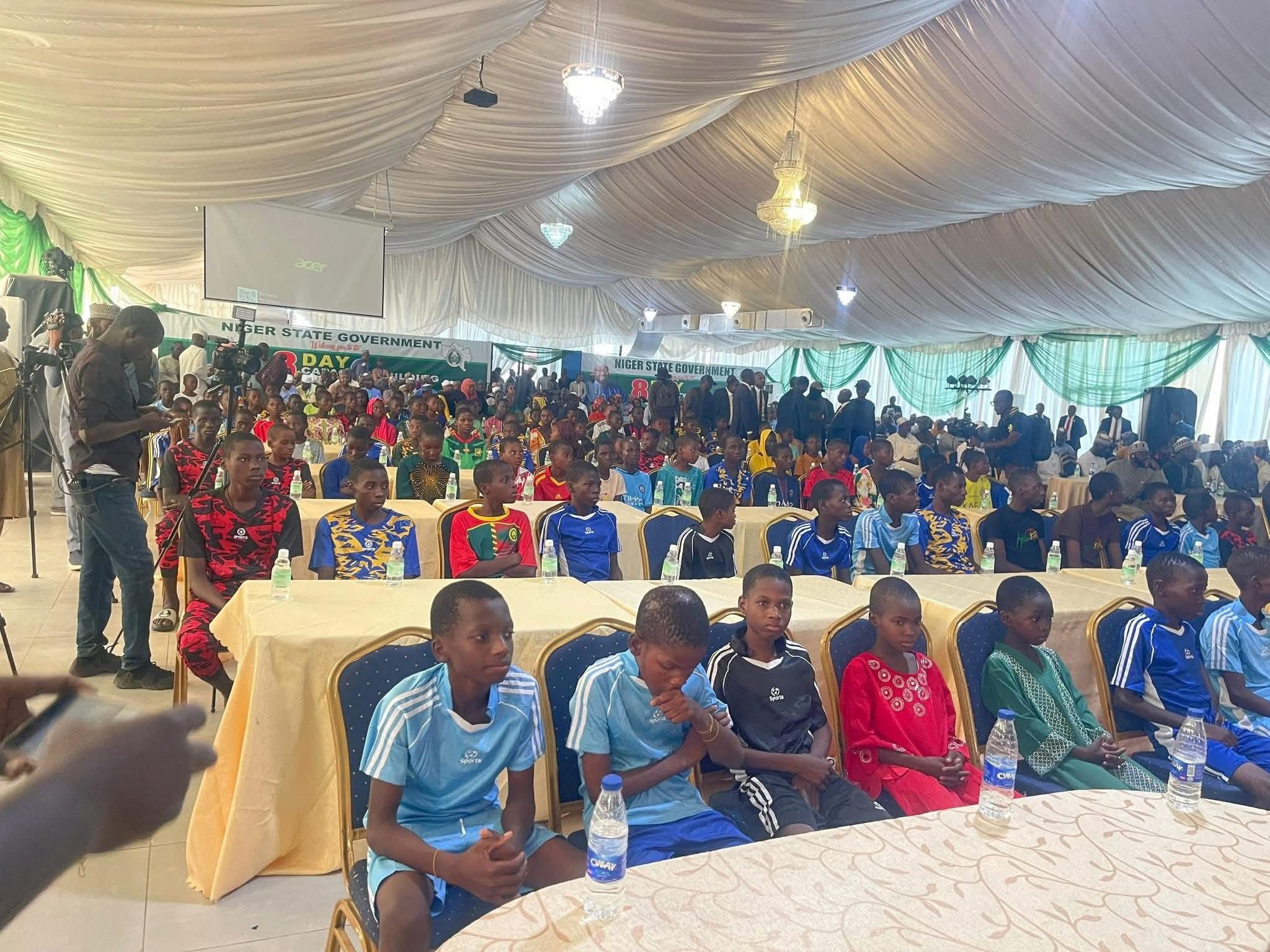 202512UPDATED-FG-Secures-Release-Of-Remaining-130-Students-Teachers-Abducted-From-Niger-Catholic-School