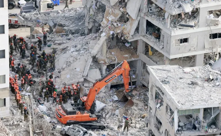 2nstbmsc_israel-iran-attack-live-afp_625x300_16_June_25