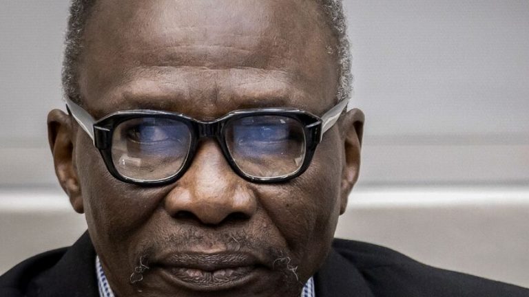 32bc443902a5117211046dafdc74a3139be410a0