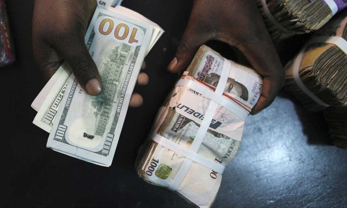 CBN-floats-naira-at-investors-forex-window-1