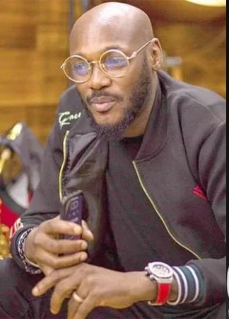 r9KYzgw07q6-e1762794165797-1