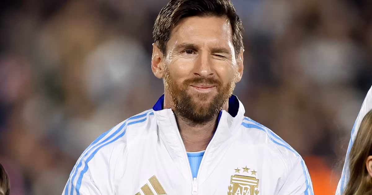 white-black-modern-photo-collage-before-after-youtube-thumbnail-2025-12-05t213344-362