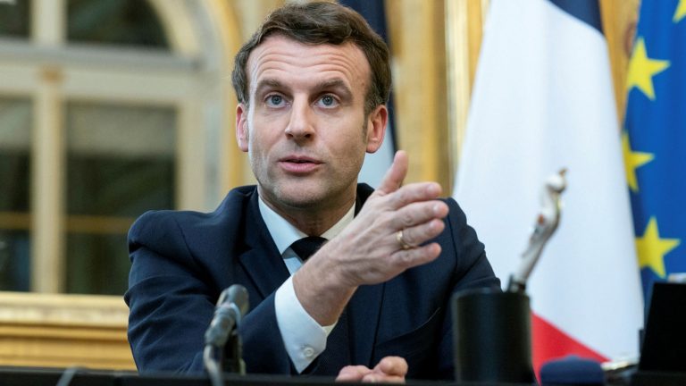 202105Emmanuel-Macron-2