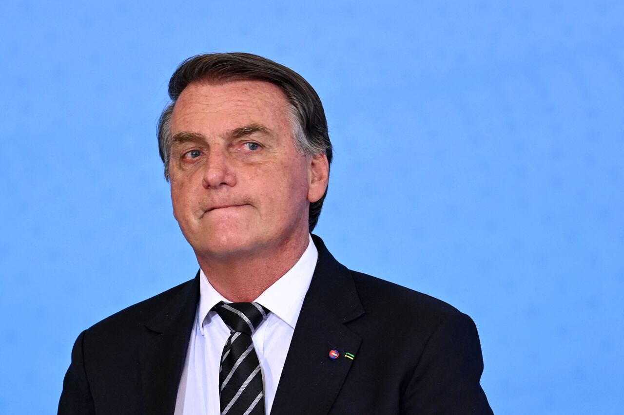 202301Jair-Bolsonaro-1