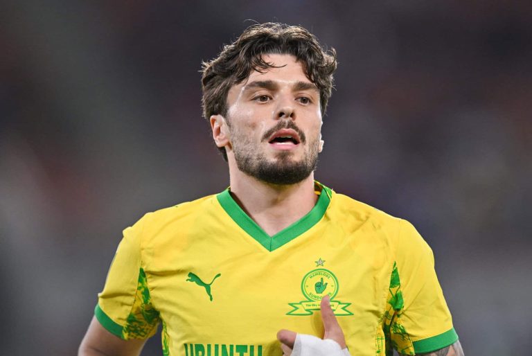 Football - Betway Premiership 2025/26 - Sekhukhune United v Mamelodi Sundowns - Peter Mokaba Stadium - Polokwane