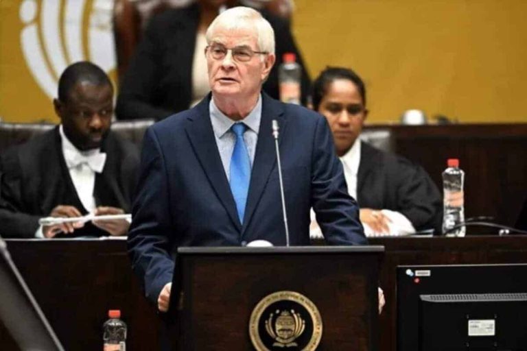 202601Calls-grow-for-Groenewald-to-lead-South-Africa