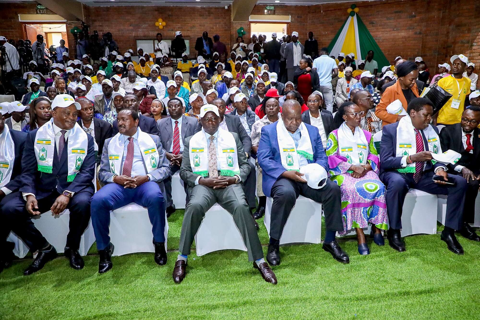 202601DNMUTURINDC2801he