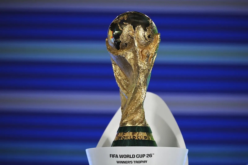 202601FIFA-World-Cup-trophy-26