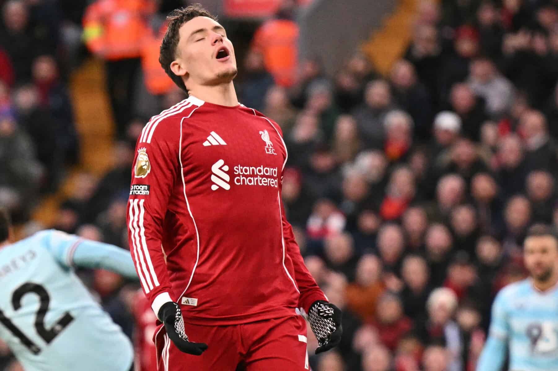 FBL-ENG-PR-LIVERPOOL-BURNLEY