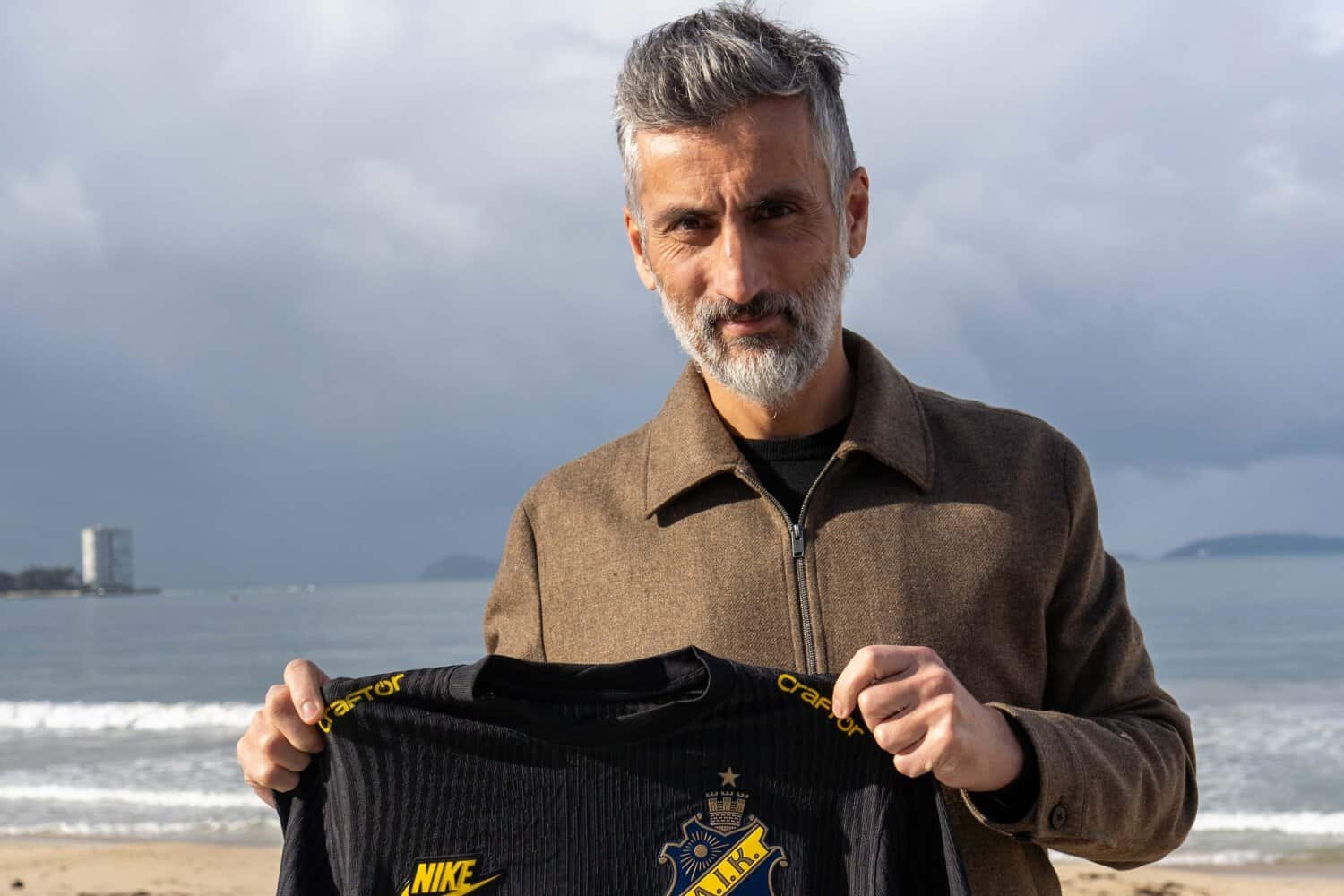 202601Jose-Riveiro-AIK-1