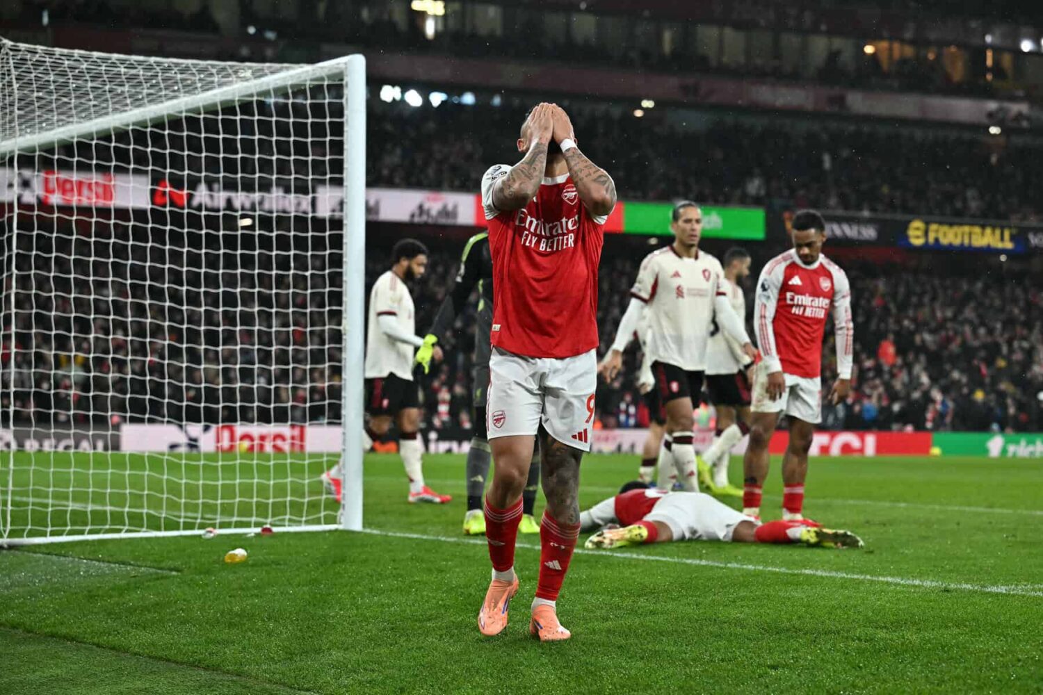 FBL-ENG-PR-ARSENAL-LIVERPOOL