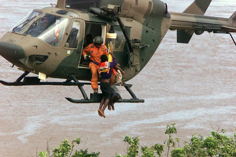 MOZAMBIQUE-FLOODS-RESCUE 1