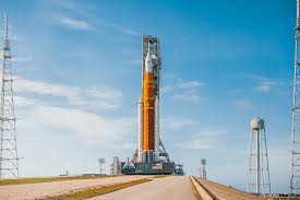 202601NASA-Moon-Rocket-Reaches-Launch-Pad-