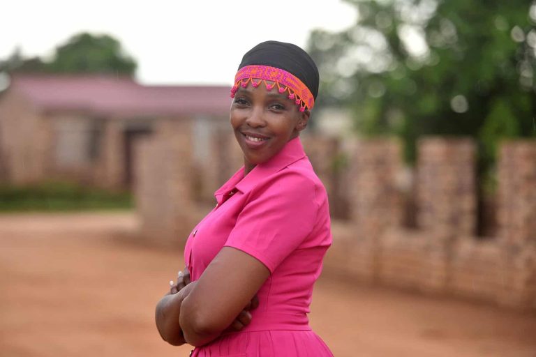 202601Nelisiwe-Sikhosana-farming-business-bead-decoration-enterpreneurship-2