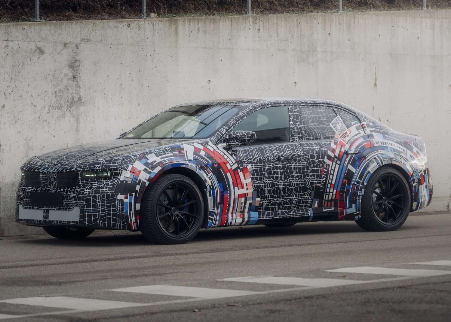 202601P90627565_highRes_bmw-m-electrified-01