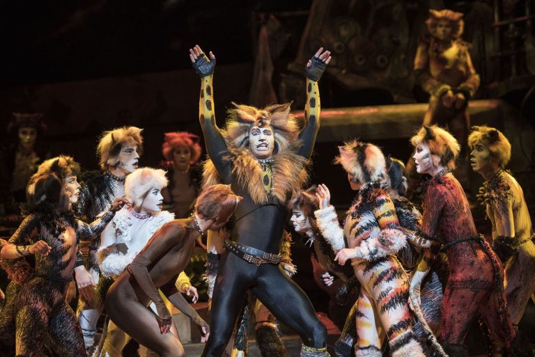 202601cats-musical-10