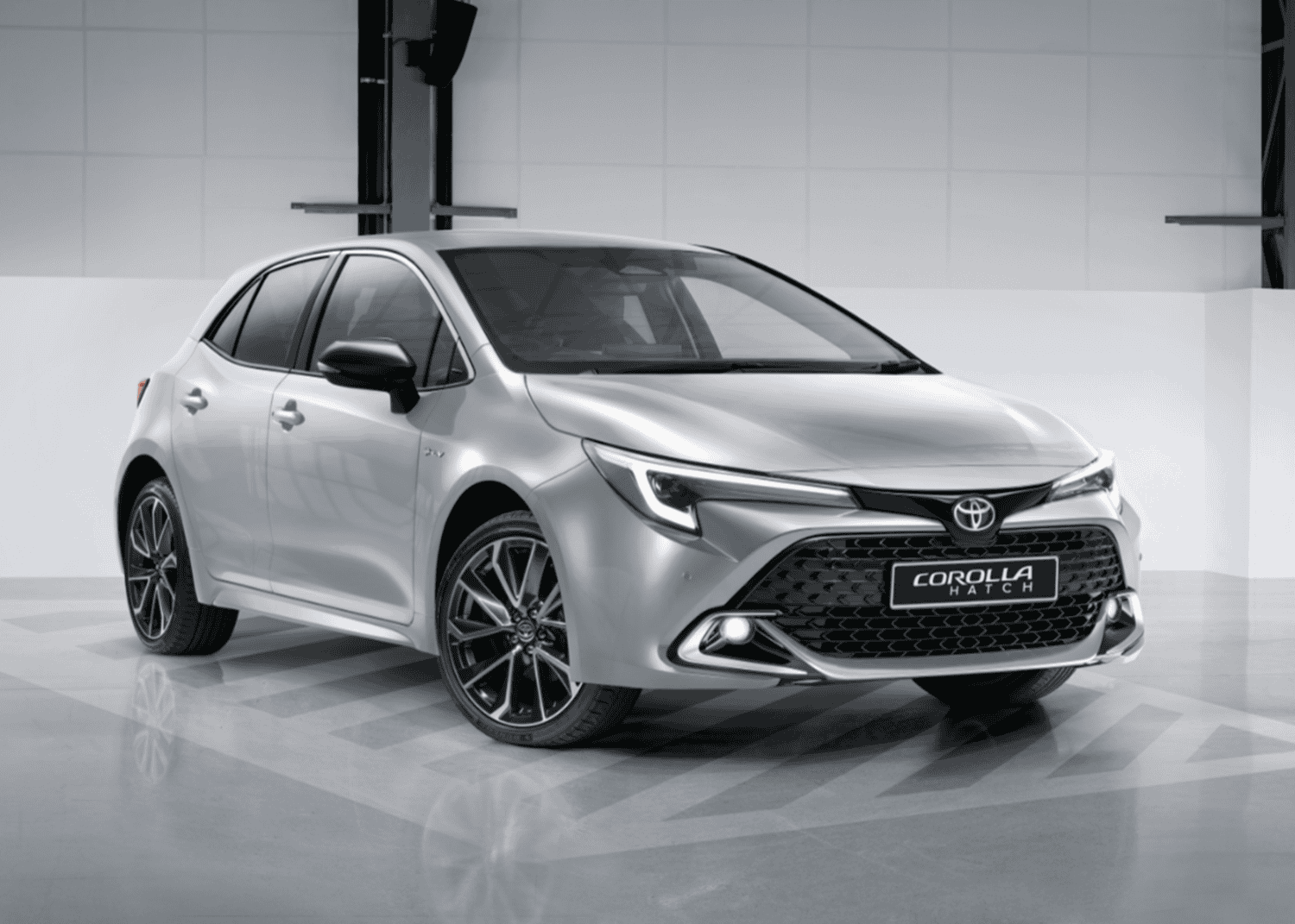 202601cmkl77qzteskr10akrhz780va-corolla-hatch-hybrid-3-4-front-comp-ret-1f7.desktop