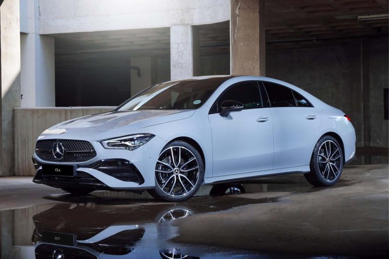 202601mercedes-benz-cla-night-edition-front