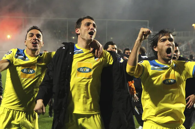 2012325145619347734_20