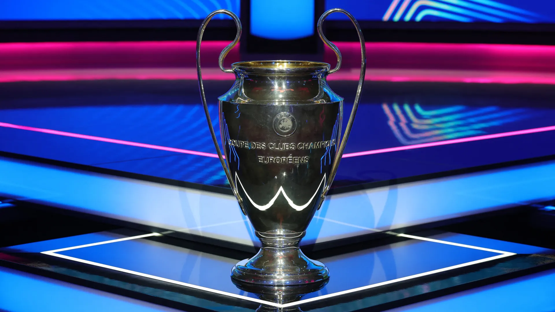 2025-08-28T143236Z_1257719897_UP1EL8S14EA2G_RTRMADP_3_SOCCER-CHAMPIONS-DRAW-1758019700