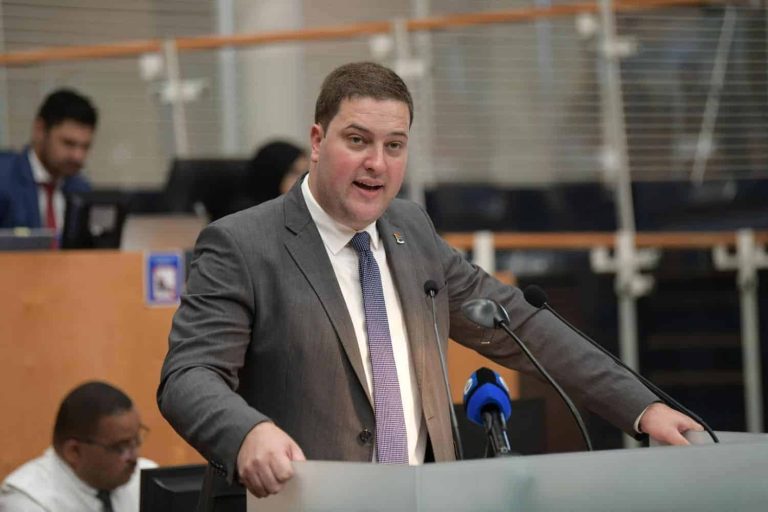 xr:d:DAFWCzCwajY:296,j:614529624,t:23031111