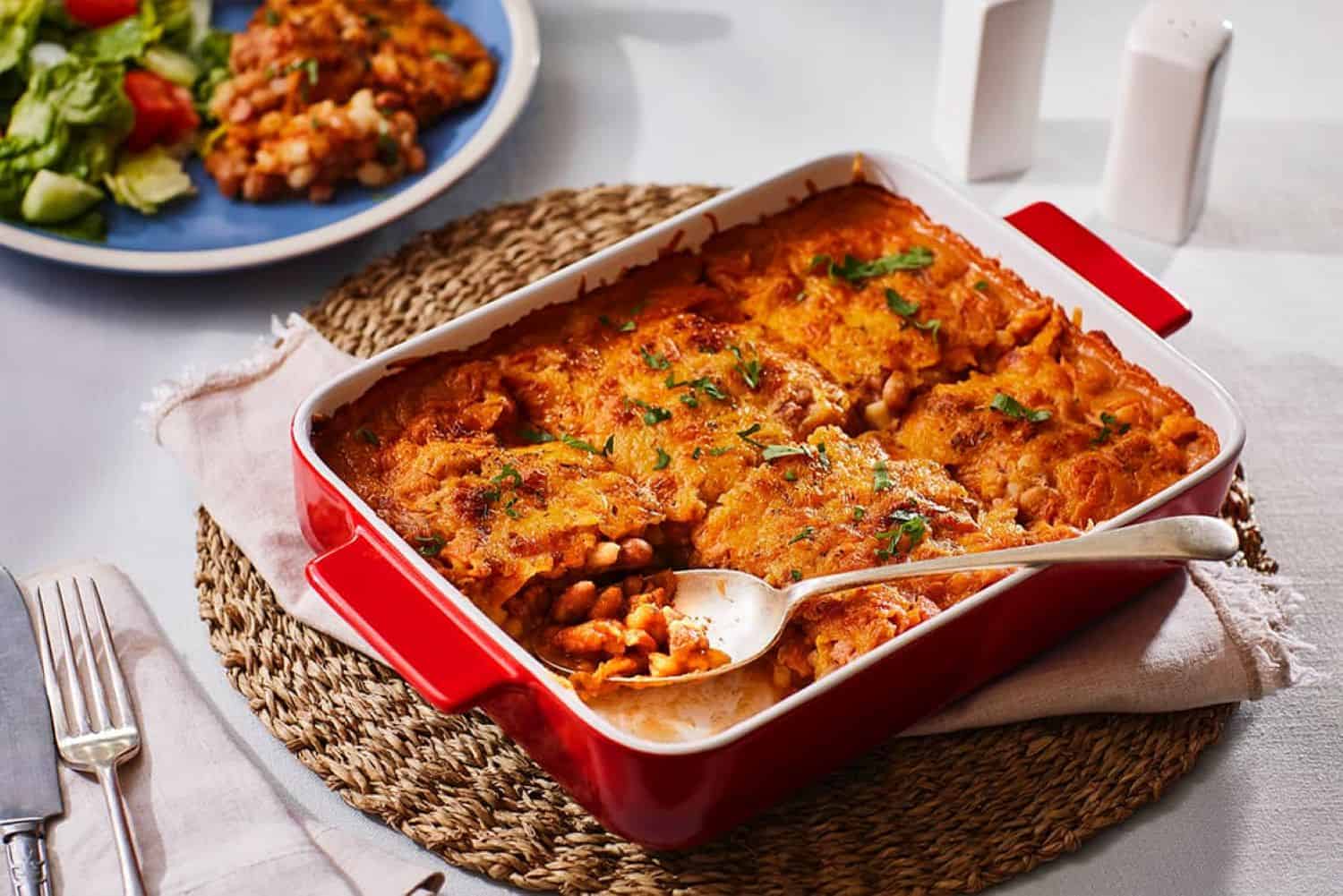 202602KOO_CYP_Emoji-Eats_Web_Day-2_Samp-and-Beans-Bake