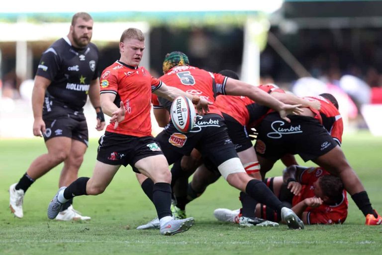 202602Lions-scrumhalf-Morne-van-den-Berg