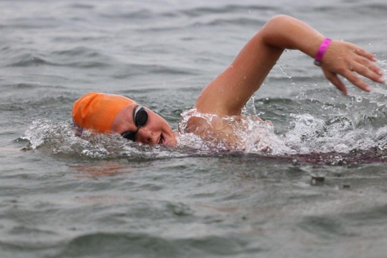 202602Midmar-Swimmer