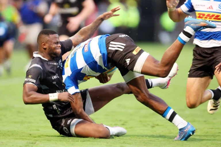 202602Sharks-and-Stormers-Apelele-Fassi-tackles-Dylan-Maart