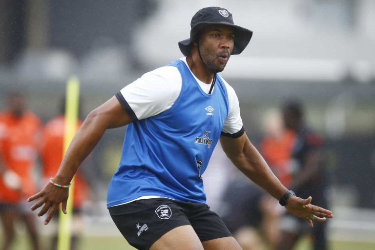 202602Sharks-interim-head-coach-JP-Pietersen