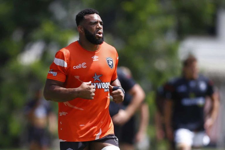 202602Sharks-loose-forward-Vincent-Tshituka