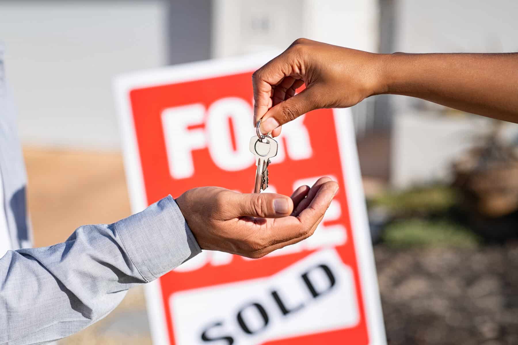 Real estate agent gives home keys to man