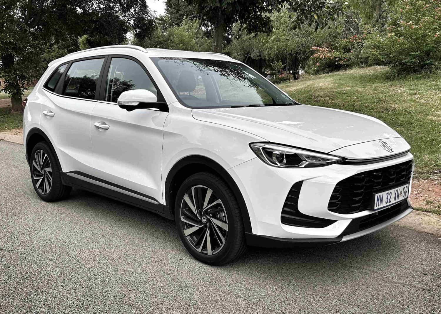 202602mg-zs-pro-front