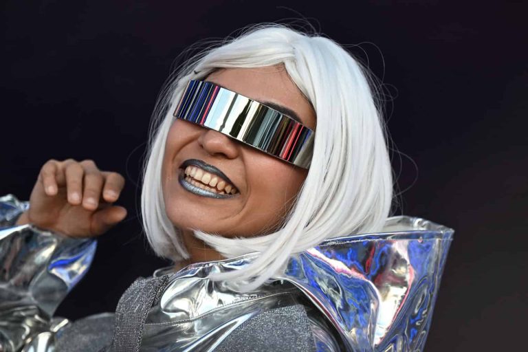 EL SALVADOR-MUSIC-SHAKIRA