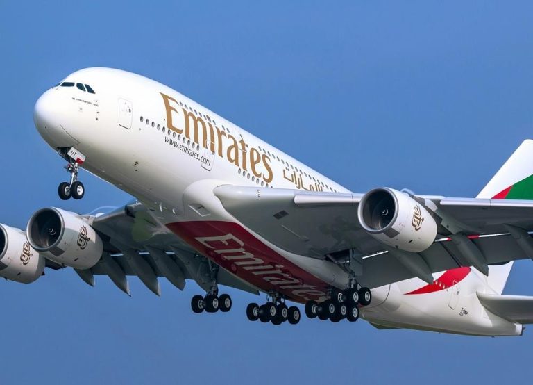202204Emirates-Airlines
