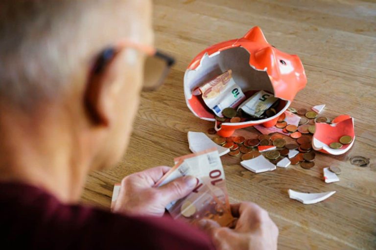 202410Two-pot-retirement