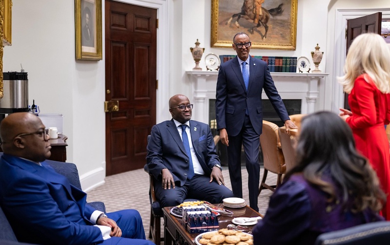 202512President-Tshisekedi-of-DRC-and-Rwandas-Paul-Kagame-at-Washington-Dc