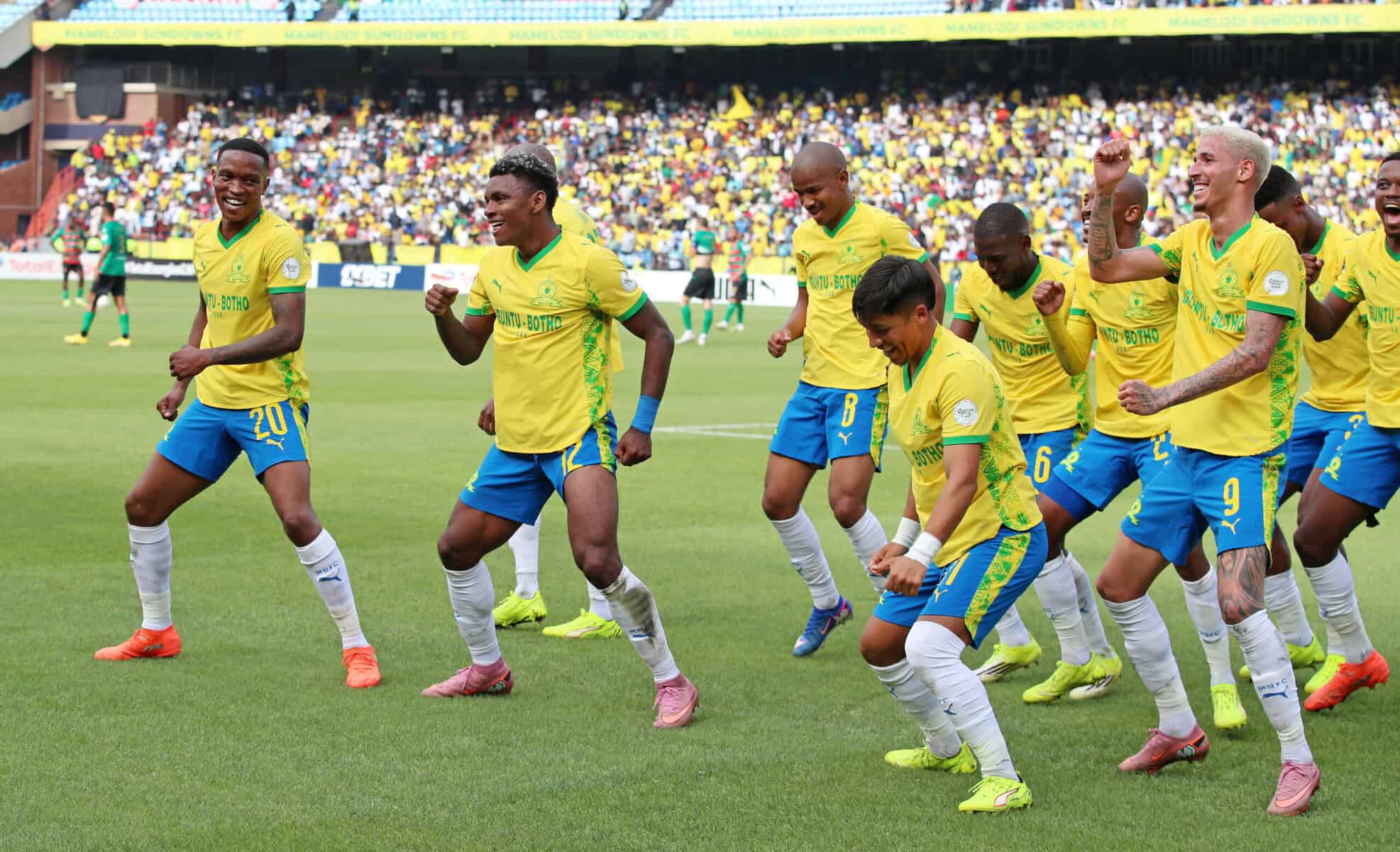 Football - CAF Champions League 2025/26 - Mamelodi Sundowns v MC Alger - Loftus Versfeld Stadium - Pretoria