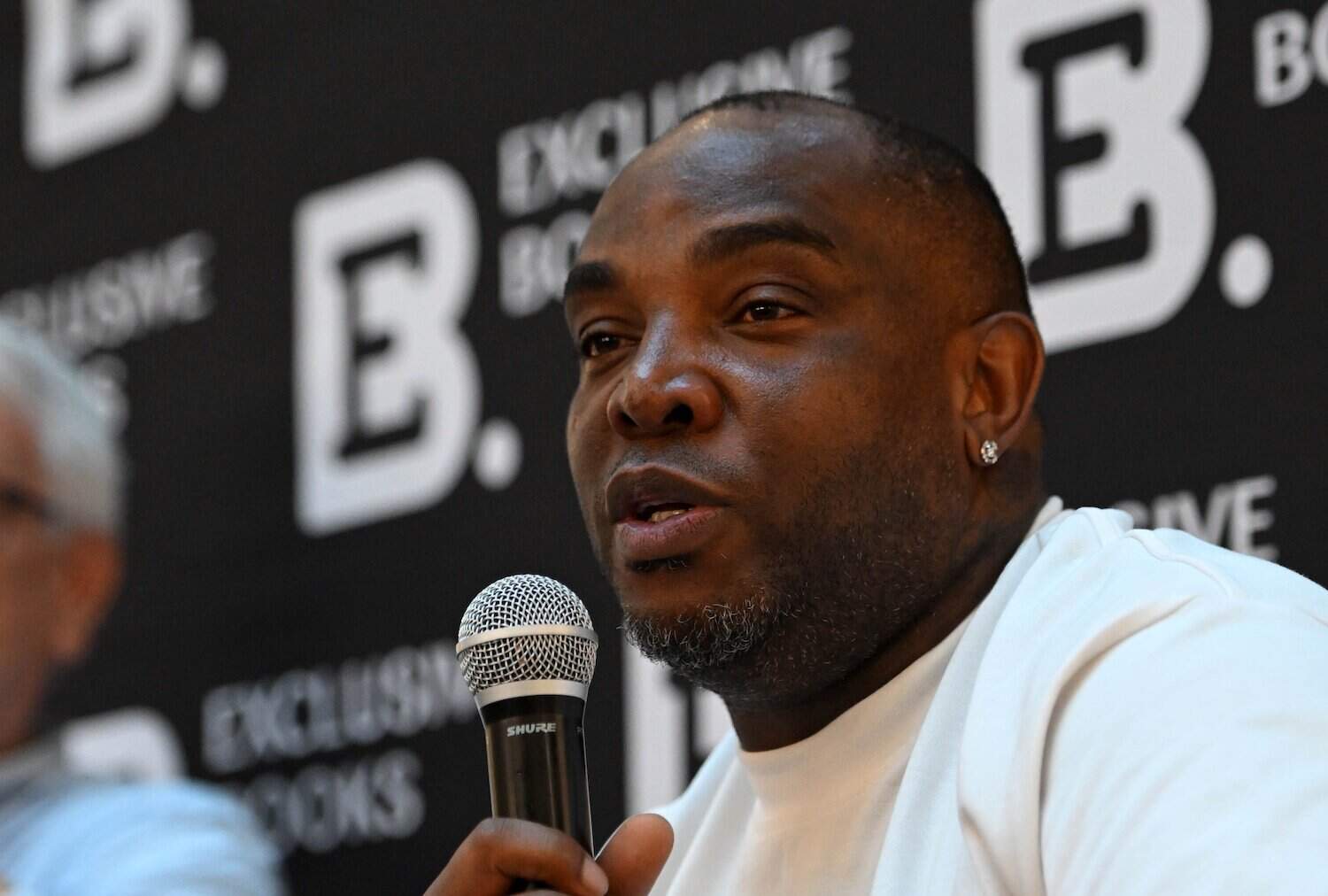Football - Benni McCarthy Book Launch - Exclusive Books - Cavendish Square - Cape Town o