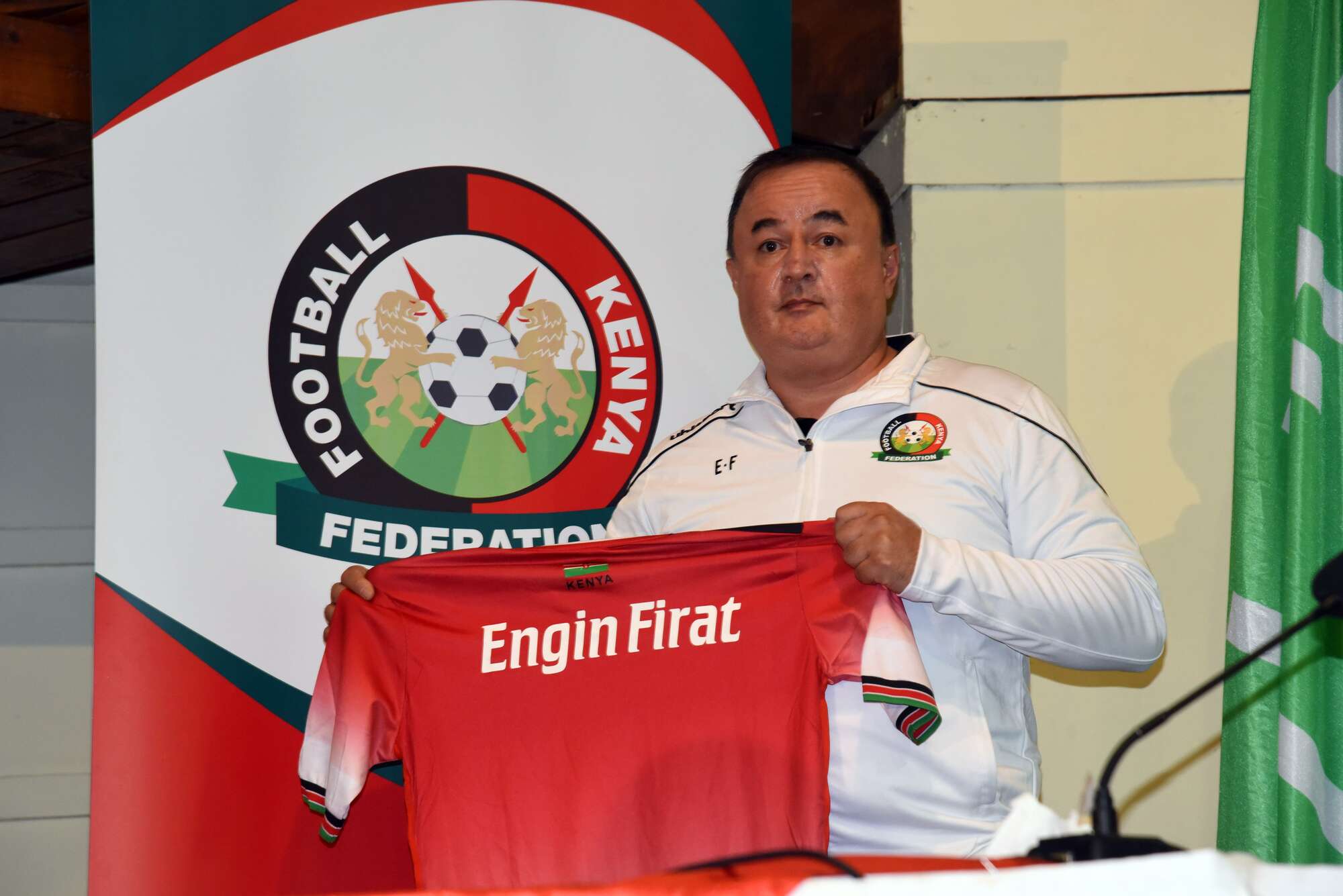 202603DNHARAMBEESTARS1909J