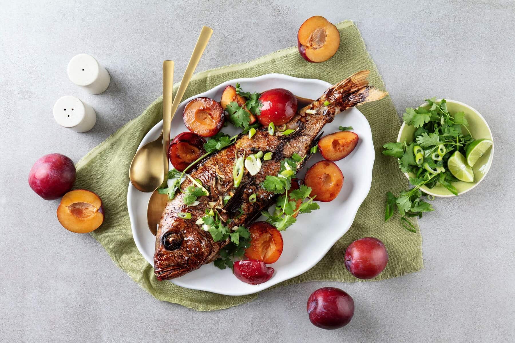 202603JD_Whole-baked-snoek-with-peach-and-rosemary-butter-002