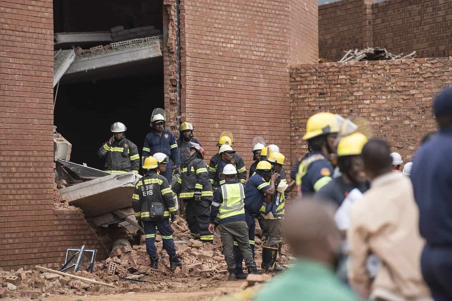 202603Owner-urged-to-come-forward-after-Joburg-building-collapse