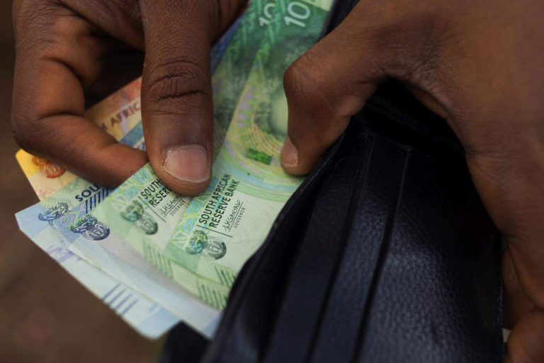 Currency notes in a wallet