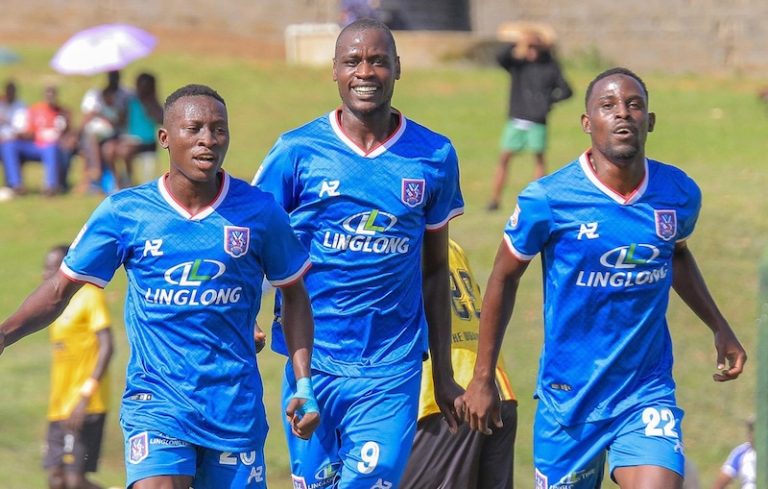 202603SC-Villa-players-wheel-away-to-celebrate-a-goal-